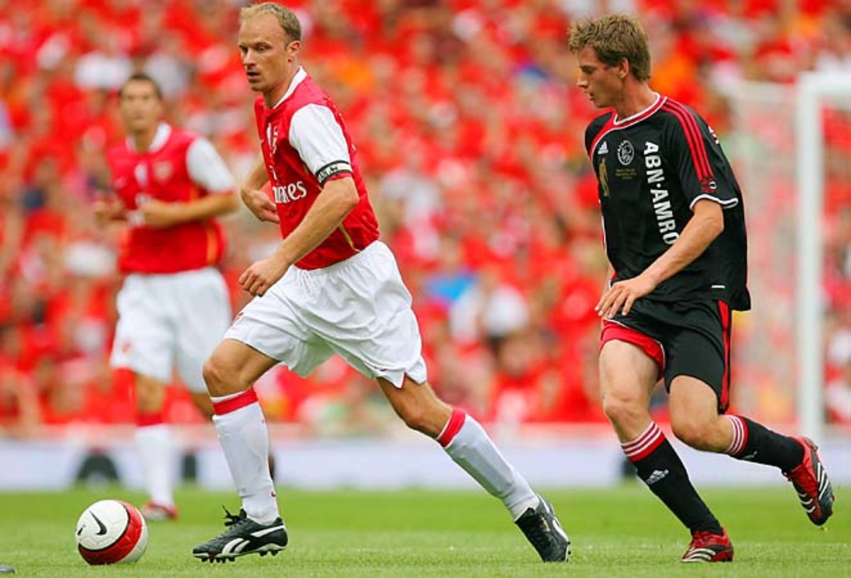 Dennis Bergkamp: Sự trỗi dậy của biểu tượng bóng đá Hà Lan (Phần 2)