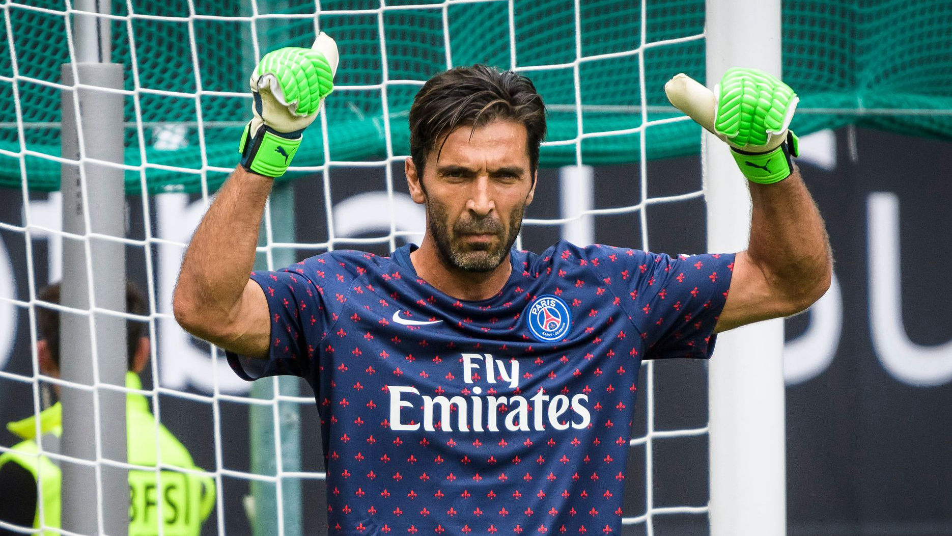 Gianluigi Buffon: Sự nghiệp huyền thoại của thủ môn người Ý (Phần 3)